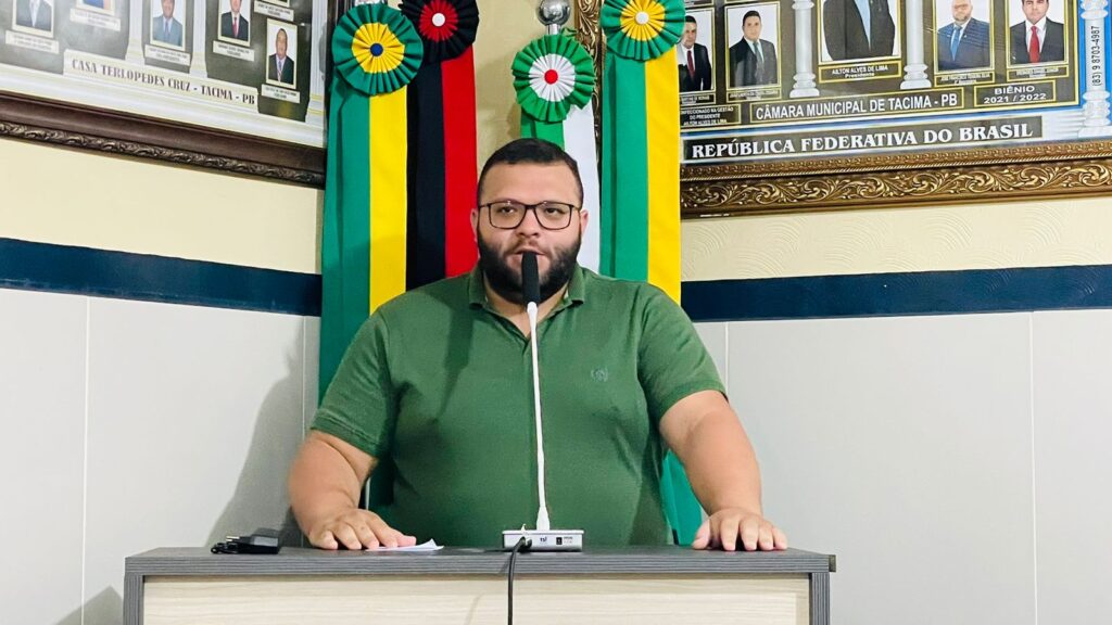 Vereador José Francisco Falou do projeto de lei 004/2023, que se refere a dar o Título de Cidadão Tacimense ao Sr. Zulvan Tavares