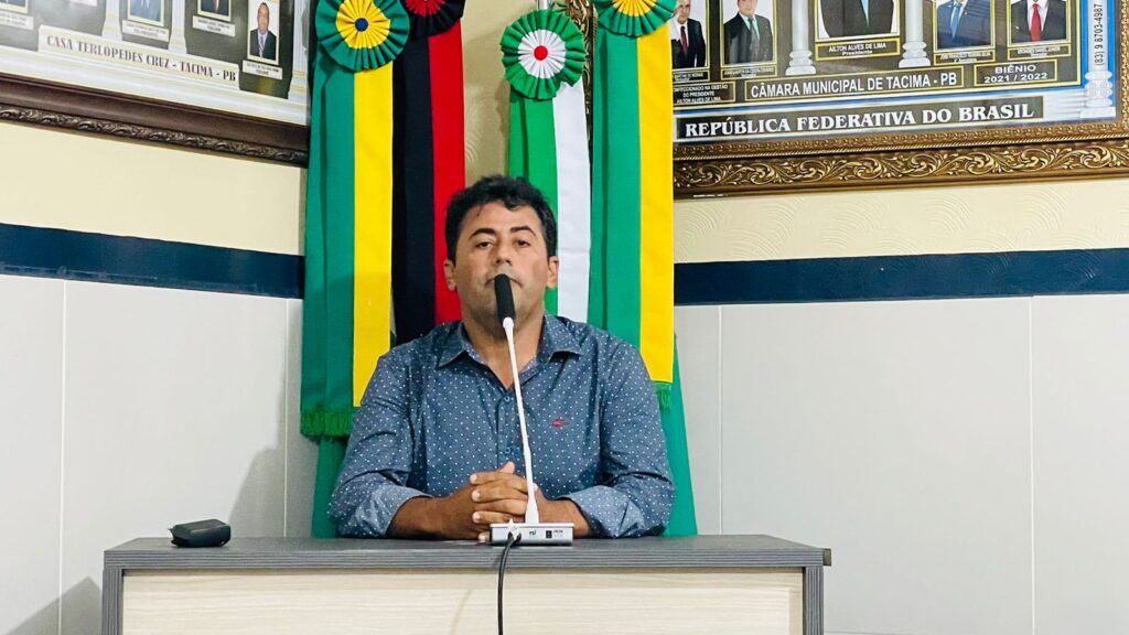 Vereador Juarez de Souza parabenizou o requerimento do Vereador João Manoel que requereu o piso salarial dos enfermeiros